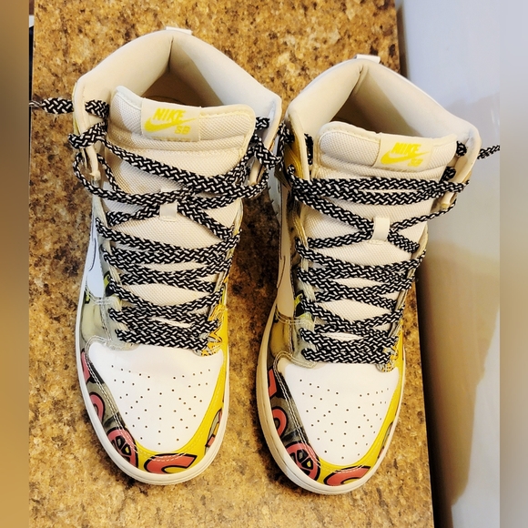 Nike Dunk High Premium SB QS 'De La Soul' 748751-177 Size 9 Mens White/Firefly - Picture 5 of 8